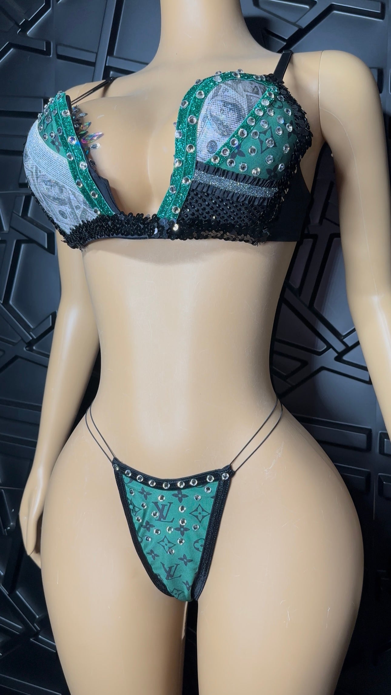 Green Fancy Bra Set (Medium)